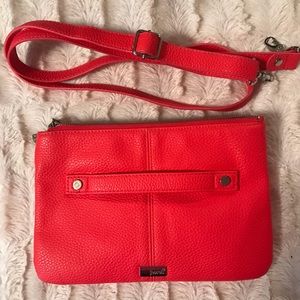 JEWELL THIRTY ONE CLUTCH/CROSSBODY- CORAL COLOR